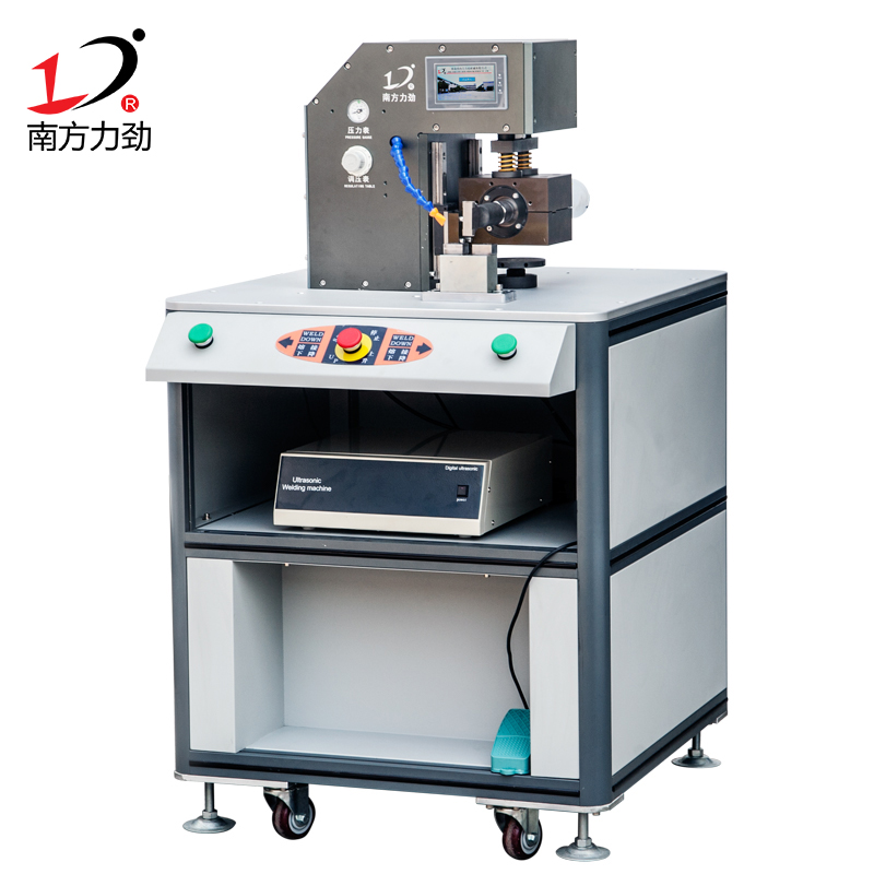 動(dòng)力電池極耳超聲波焊接機(jī)
