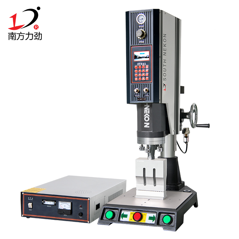 15K標(biāo)準(zhǔn)型超聲波塑料焊接機